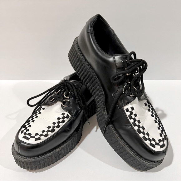 T.U.K | Anarchic By T.U.K. Black & White Vegan Creeper - Picture 1 of 8